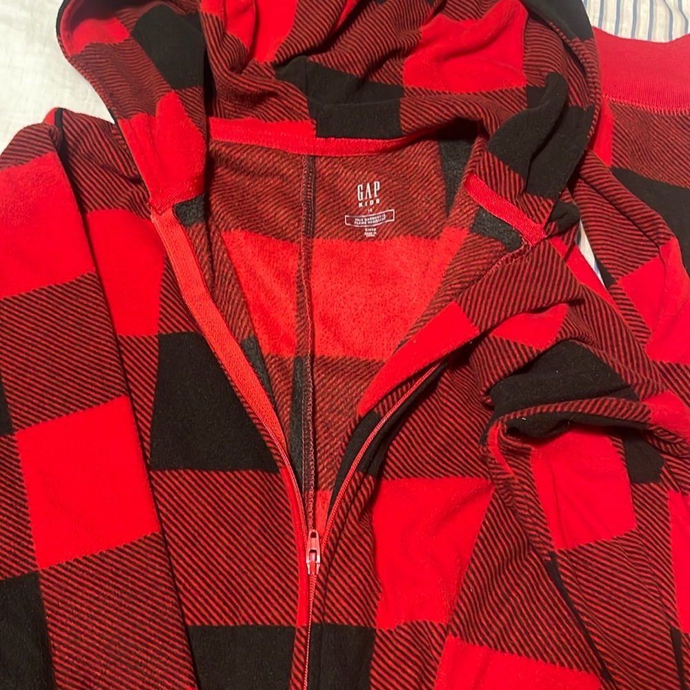 Gap kids buffalo plaid pajama onesie ￼